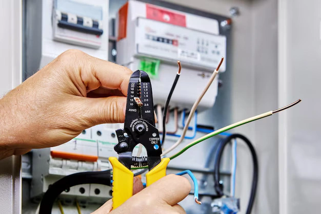 Riparazione Corto Circuito 247